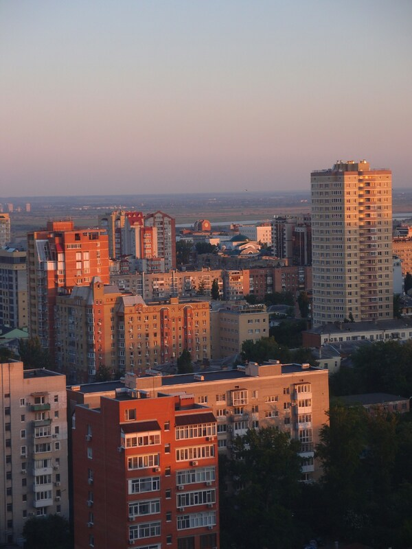 Санкт-Петербург, Москва и Адлер — лидеры летнего отдыха в России