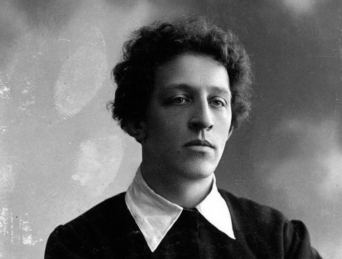 Тайна могилы Александра Блока: почему голова поэта похоронена отдельно от тела