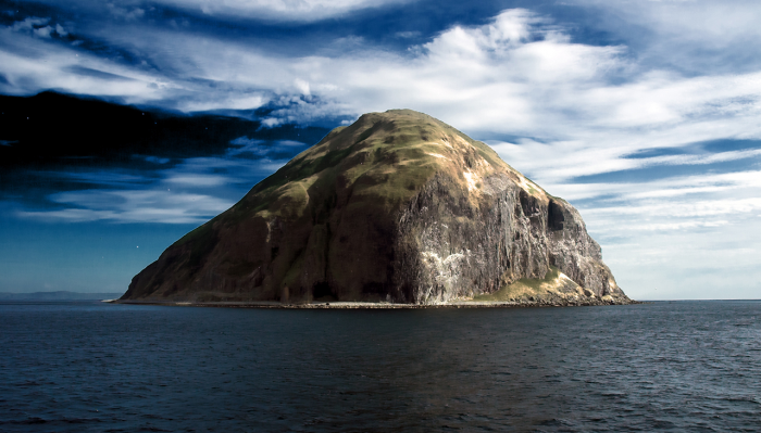 Почему все снаряды для керлинга на Олимпиаде добывают на небольшом шотландском острове