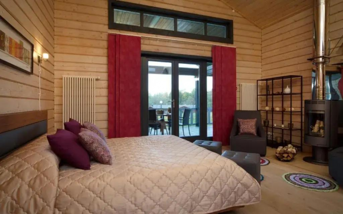 Куда поехать на майские праздники в Подмосковье: 7 проверенных парк-отелей с бассейнами