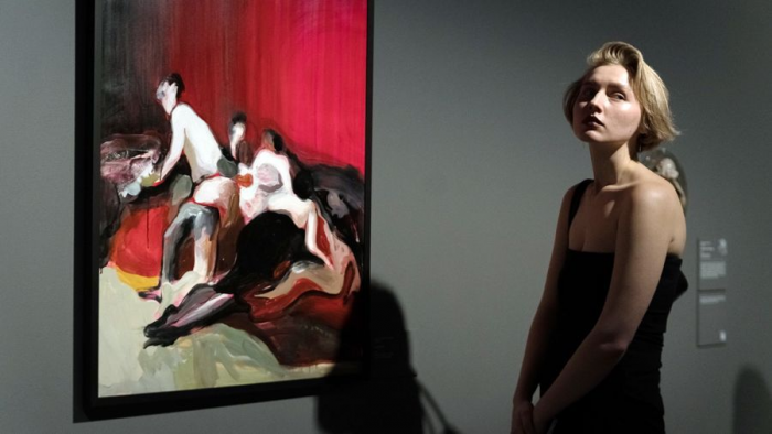 Барокко, маскарады и Дзига Вертов: рассказываем о выставках февраля