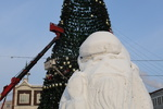 Новогодний городок начали разбирать на площади Свободы в Барнауле. Фото