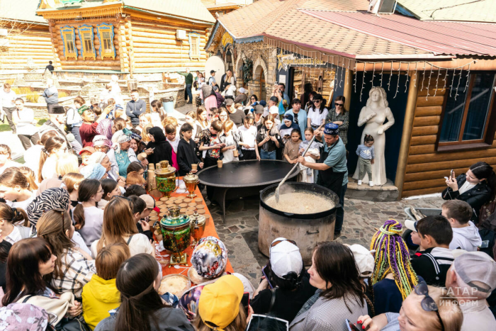 Казан үзәгендә борынгы йола яңара: «Карга боткасы» нинди яңалыклар әзерли?