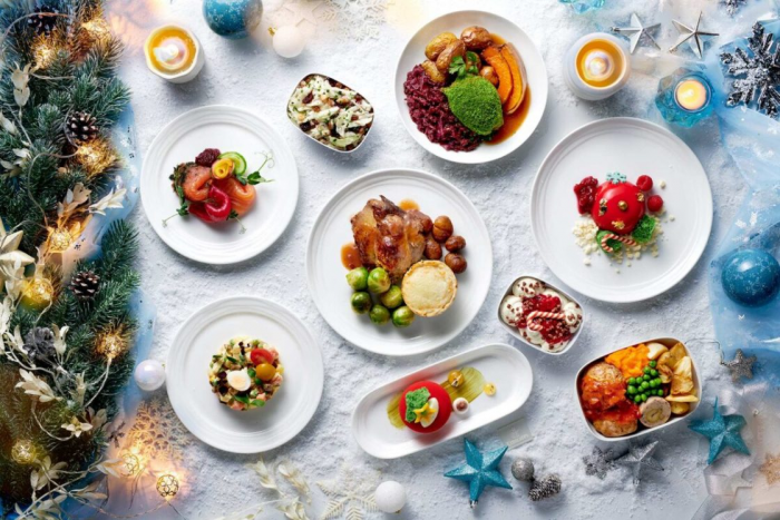 Эмирейтс создает рождественское настроение на высоте 12 тысяч метров