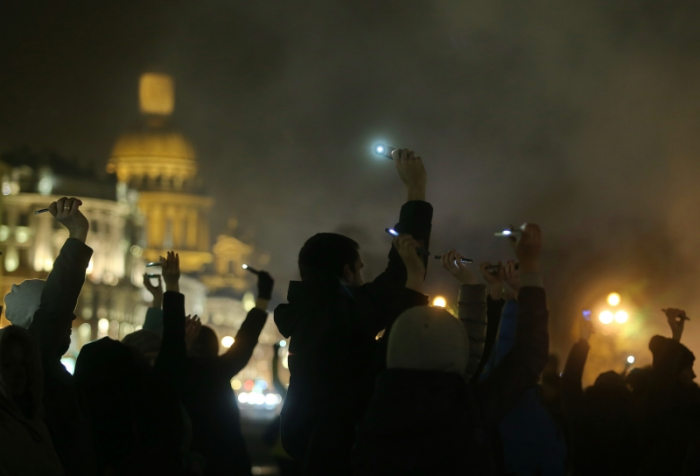 "Господи, как же больно!" Теракт на рейсе 9268. Погибших - сотни: Так кто же заложил бомбу? Ответ вызвал в Сети бурю