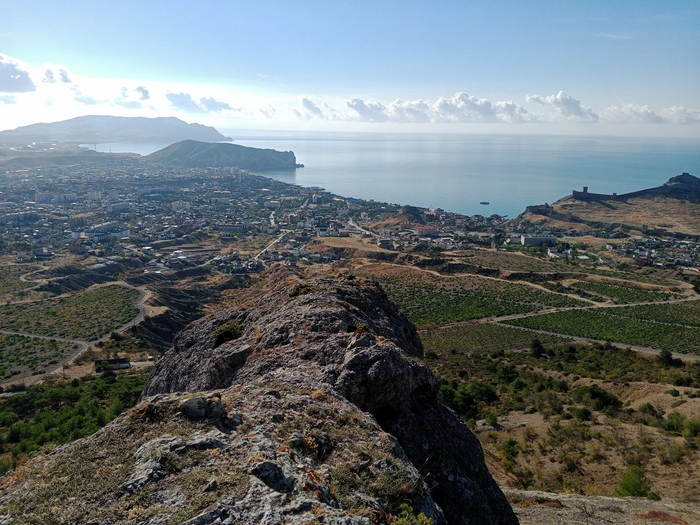 Куда поехать осенью, если надоели дожди