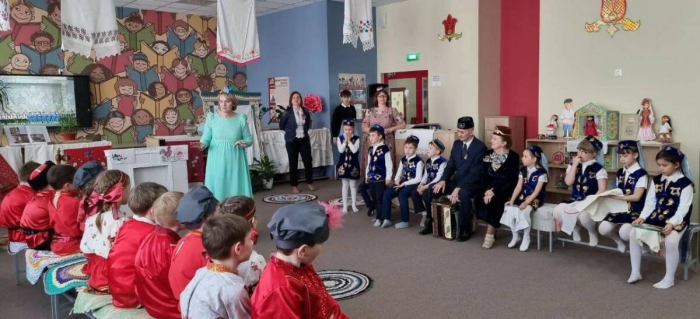 Китапханәче Ләйсән Шәйхетдинова: «Бары тик татар китаплары гына сораучы укучылар да бар»
